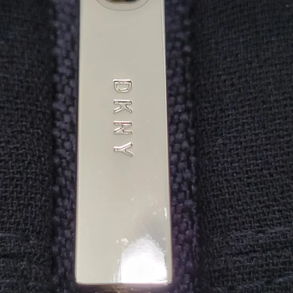 NWOT DKNY Knee Length Pencil Skirt - Picture 9 of 14